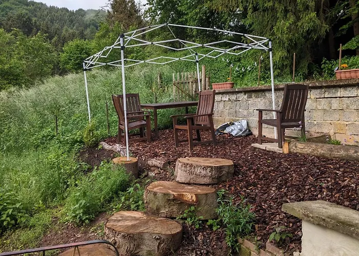 4 Persons In De Eifel * Baustert