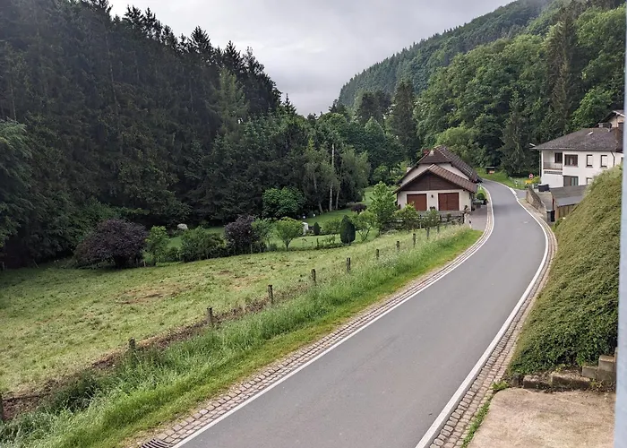דירה 4 Persons In De Eifel Baustert