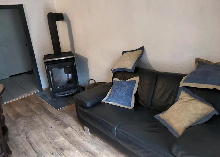 4 Persons In De Eifel